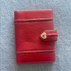 Elegant Red Leather Wallet with Heart Clasp